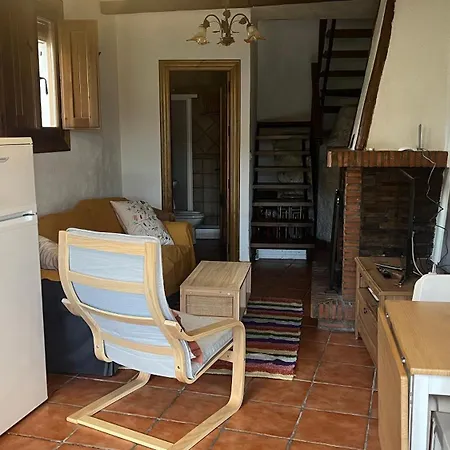 Acogedora Casa En *