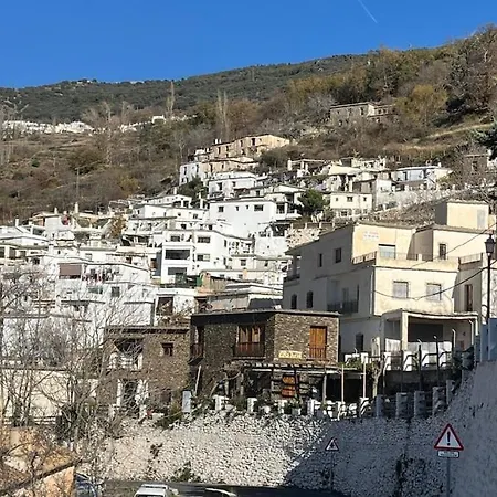 Acogedora Casa En Pampaneira